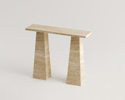 Cybill-Traverten Dresuar