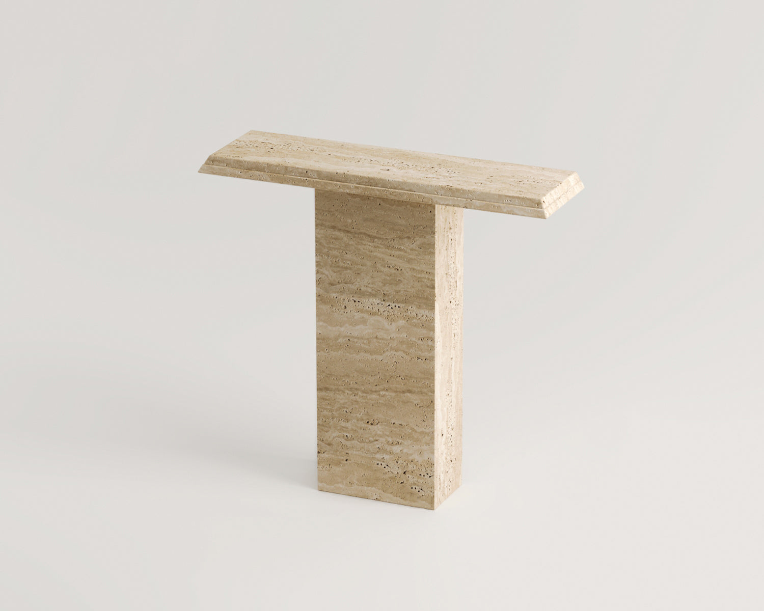 Sadie-Traverten Dresuar